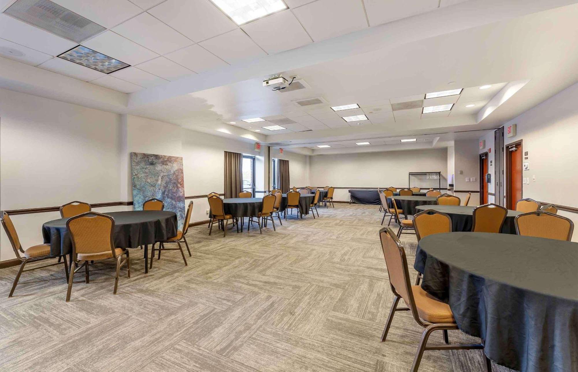 Extended Stay America Premier Suites - Cleveland - אינדפנדנס מראה חיצוני תמונה